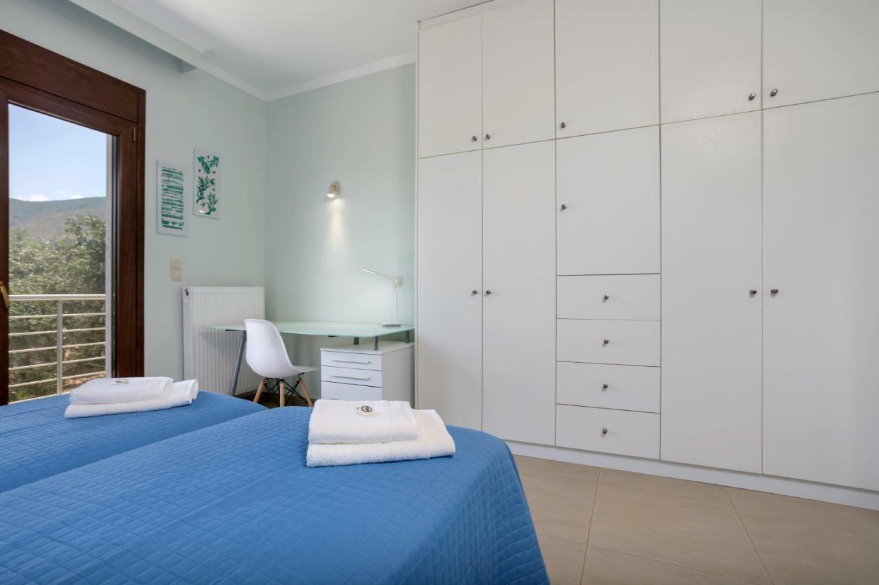 Villa Serenity Agia Marina  Exteriér fotografie