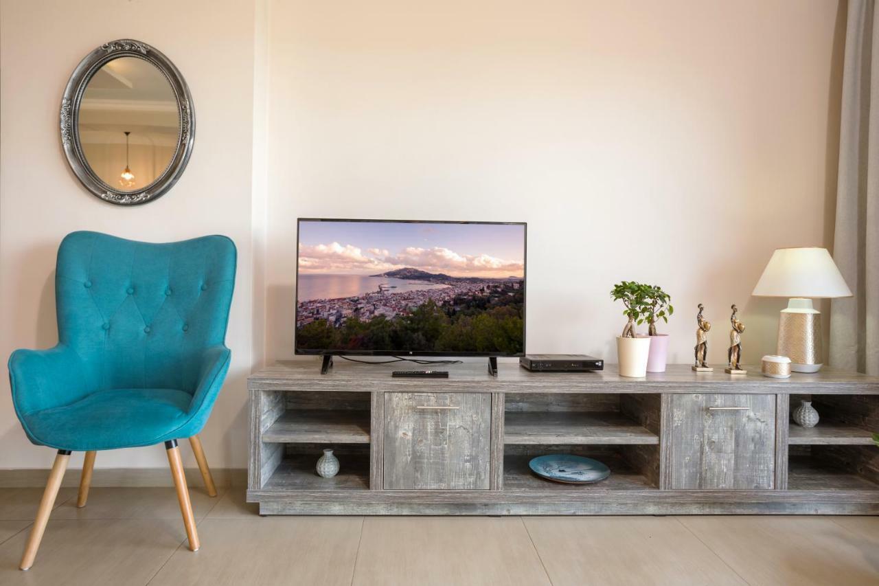 Villa Serenity Agia Marina  Exteriér fotografie